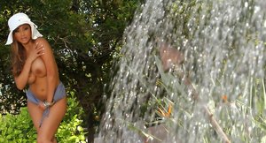 Priya Anjali Rai invites you to browse their xxx photos with Priya Rai has a well-done shape