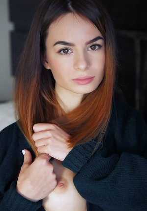 Met Art offers xxx pic gallery with Debora A exhibit amazing shape