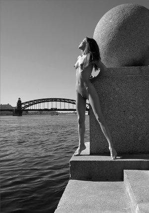 MPL Studios invite you to explore xxx pictures featuring Alisa exhibit well-done shape